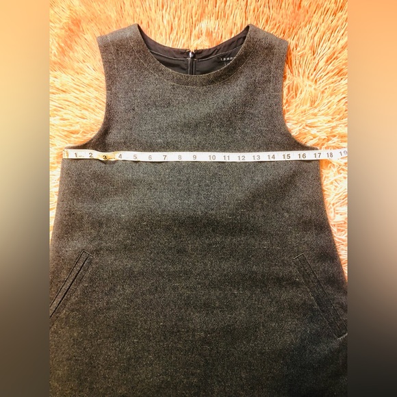 Theory Wool Knit Sleeveless Aline/ Shift Sleeveless Dress. Size 6 - Picture 12 of 14